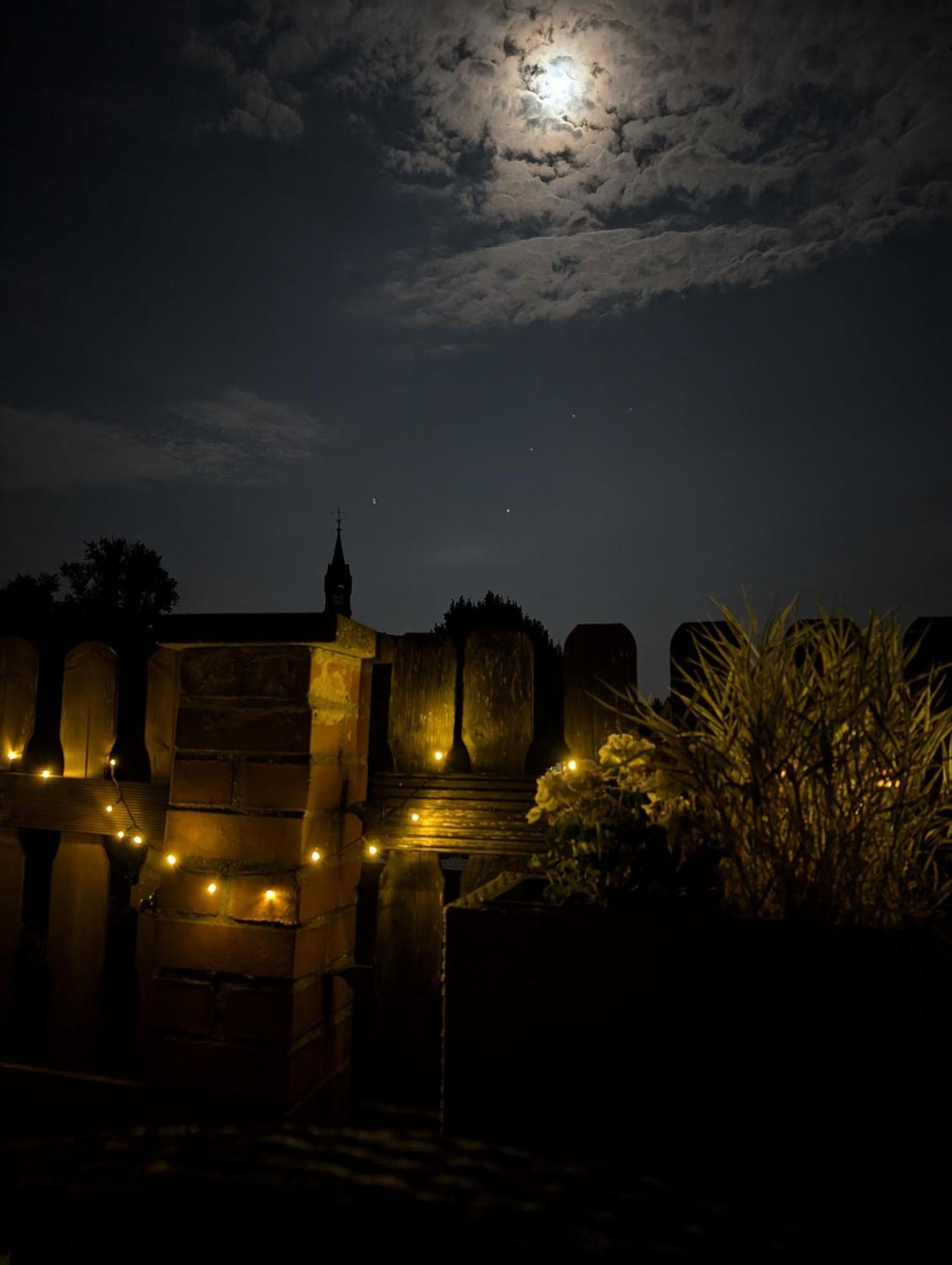 Ferienwohnung Mit Ausblick In Wimmelburg Bagian luar foto