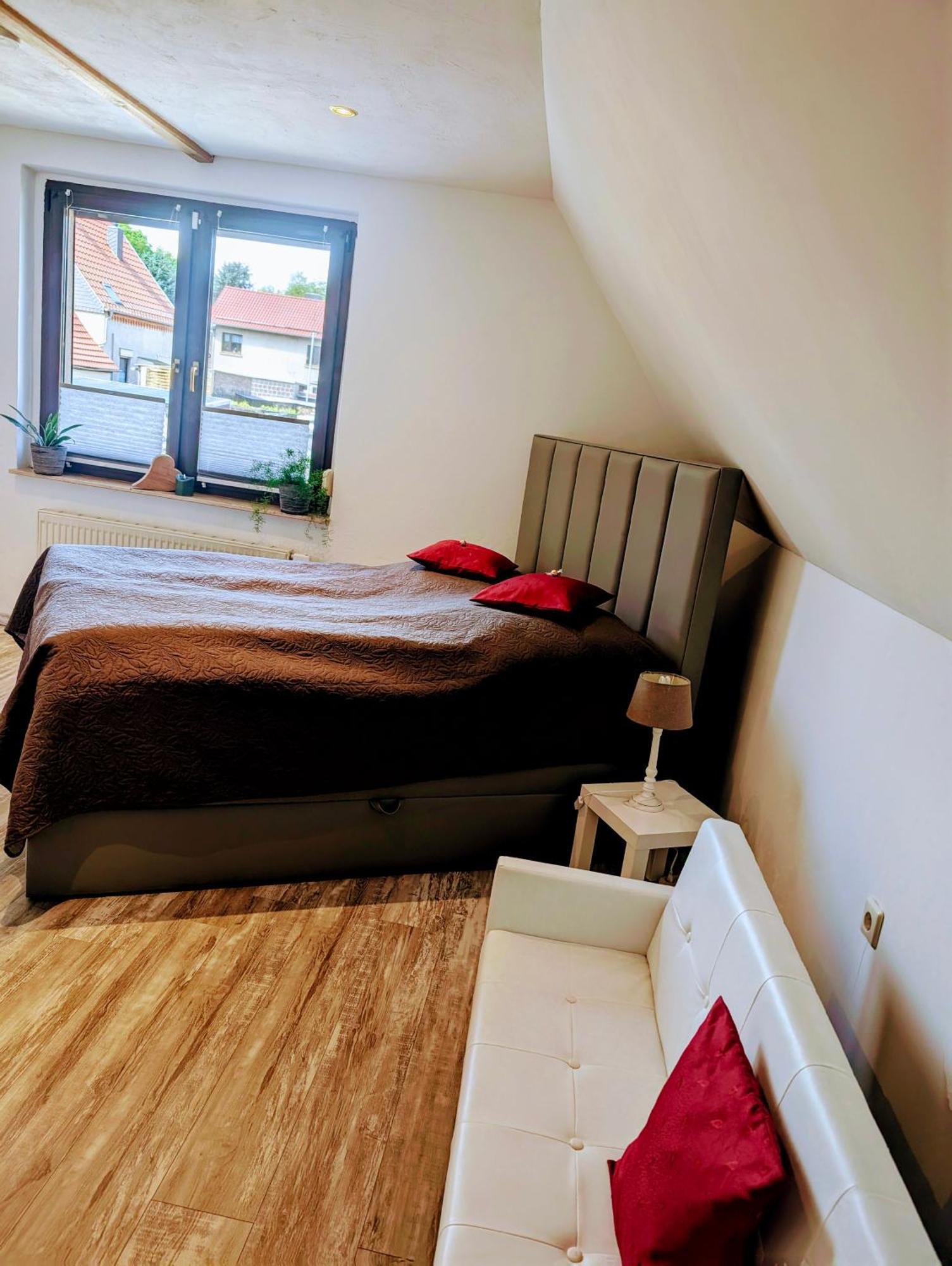 Ferienwohnung Mit Ausblick In Wimmelburg Bagian luar foto